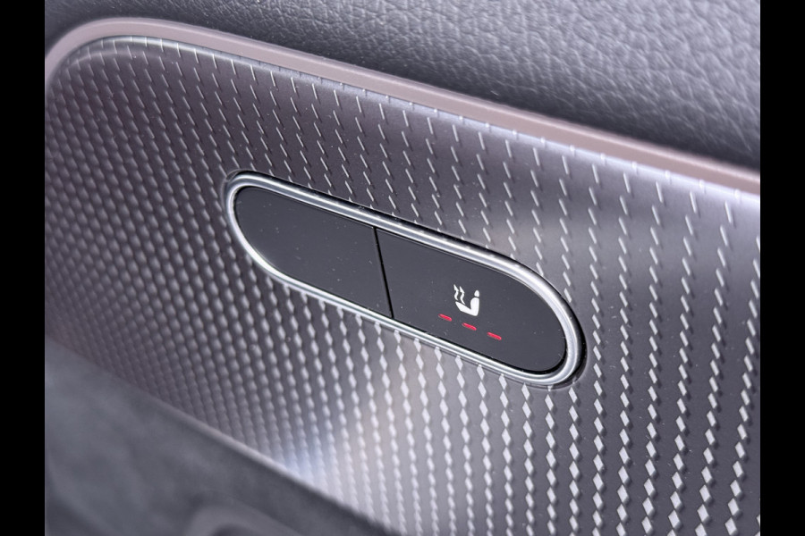 Mercedes-Benz EQA 250 AMG Line SOH 98% Navi Camera Ecc Pdc Stoelverwarming Cruise Control DAB Bluetooth Elek.Achterklep Led Lmv 18" Privacy Glas Ambience-verlichting Licht en zichtpakket 1e Eigenaar Volledig Dealeronderhouden Origineel Nederlandse Auto € 61.000 nieuw