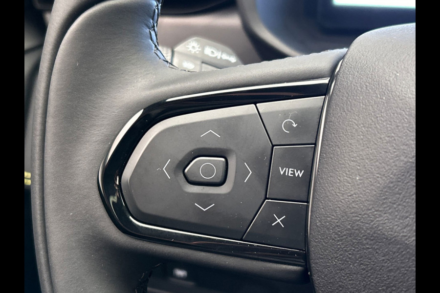 Lynk & Co 01 1.5 More Leder | Pano | Stoel+Stuurwielverwarming | Keyless