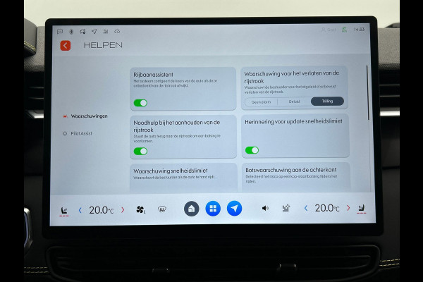 Lynk & Co 01 1.5 More Leder | Pano | Stoel+Stuurwielverwarming | Keyless