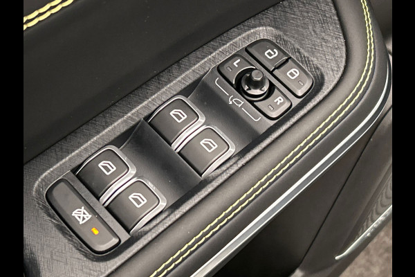 Lynk & Co 01 1.5 More Leder | Pano | Stoel+Stuurwielverwarming | Keyless