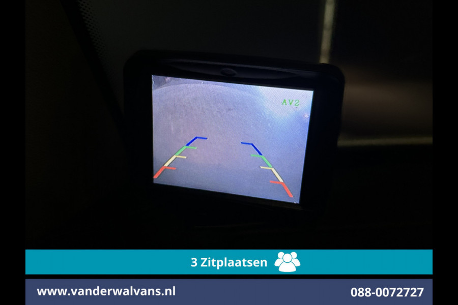 Peugeot Partner 1.6 BlueHDi 100pk L2H1 Euro6 Airco | 3-Zits | Imperiaal | Camera | Cruisecontrol | Trekhaak Parkeersensoren, Bijrijdersbank