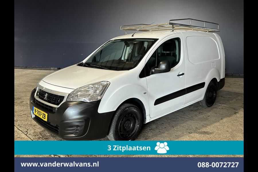 Peugeot Partner 1.6 BlueHDi 100pk L2H1 Euro6 Airco | 3-Zits | Imperiaal | Camera | Cruisecontrol | Trekhaak Parkeersensoren, Bijrijdersbank
