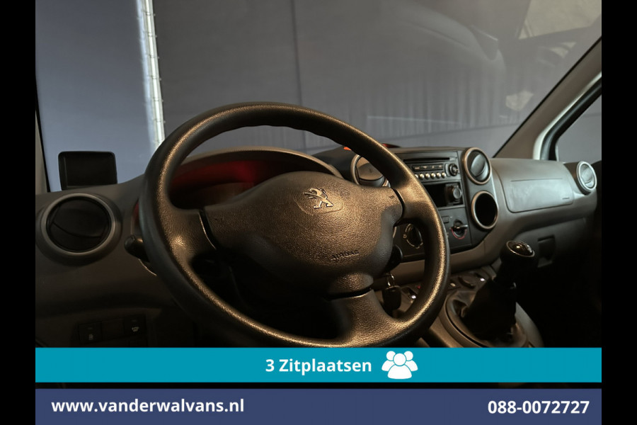 Peugeot Partner 1.6 BlueHDi 100pk L2H1 Euro6 Airco | 3-Zits | Imperiaal | Camera | Cruisecontrol | Trekhaak Parkeersensoren, Bijrijdersbank