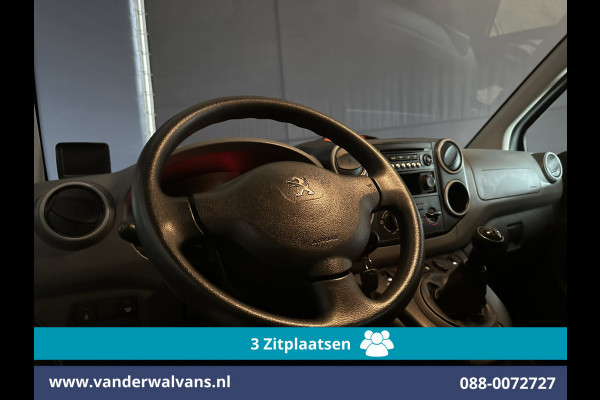 Peugeot Partner 1.6 BlueHDi 100pk L2H1 Euro6 Airco | 3-Zits | Imperiaal | Camera | Cruisecontrol | Trekhaak Parkeersensoren, Bijrijdersbank
