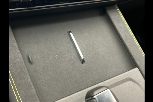 Lynk & Co 01 1.5 More Leder | Pano | Stoel+Stuurwielverwarming | Keyless