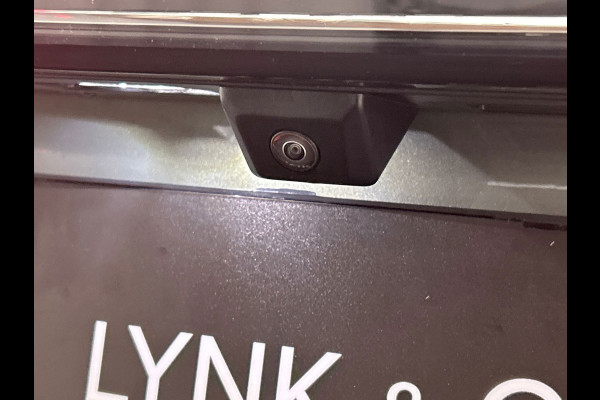 Lynk & Co 01 1.5 More Leder | Pano | Stoel+Stuurwielverwarming | Keyless