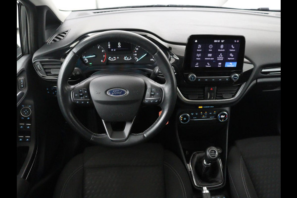Ford Fiesta 1.0 EcoBoost Titanium | 1e eigenaar | Carplay | Climate control | Parkeerhulp | Cruise control | DAB | Bluetooth