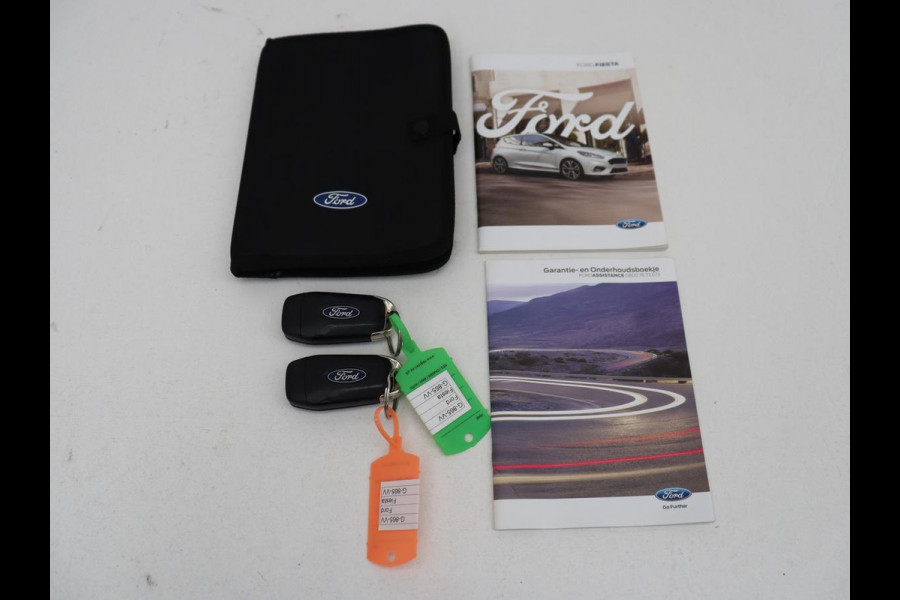 Ford Fiesta 1.0 EcoBoost Titanium | 1e eigenaar | Carplay | Climate control | Parkeerhulp | Cruise control | DAB | Bluetooth