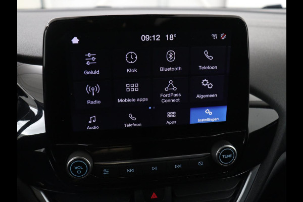 Ford Fiesta 1.0 EcoBoost Titanium | 1e eigenaar | Carplay | Climate control | Parkeerhulp | Cruise control | DAB | Bluetooth