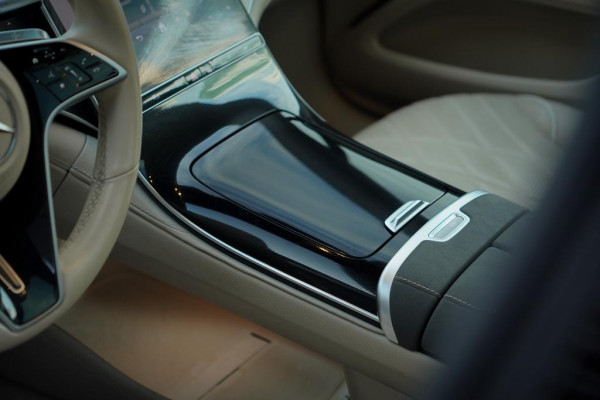 Mercedes-Benz EQS 450+ AMG Line 108 kWh / Premium Plus / HUD / Massage / 21'' / Incl BTW