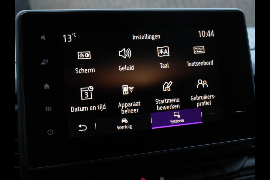 Renault Trafic 2.0 Blue dCi 110PK T30 L2H1 Advance Navigatie bluetooth DAB Camera Airco Trekhaak Houten bekleding Lichtmetalen velgen