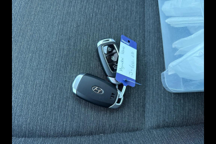 Hyundai Kona Aut. EV Fashion 64 kWh | Navi | Camera |