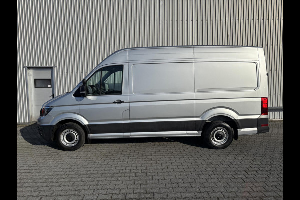 Volkswagen Crafter 35 2.0 TDI L3H3*A/C*CRUISE*NAV*HAAK*CAMERA*3500KG*