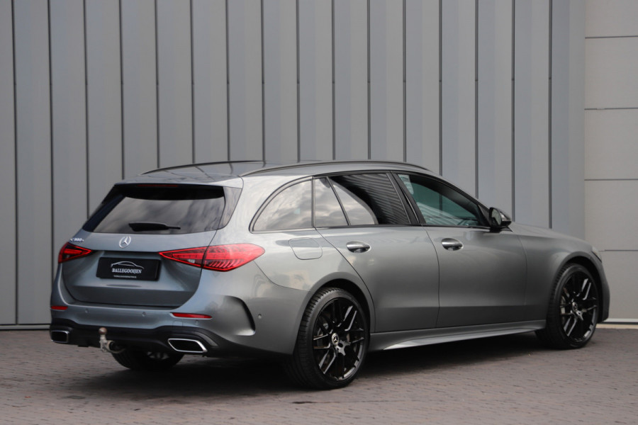 Mercedes-Benz C-Klasse Estate 300e AMG | 313PK | Head-up | Keyless-go | Sfeerverlichting | Memory | Pano | Leder | Standkachel | Trekhaak | 2022.
