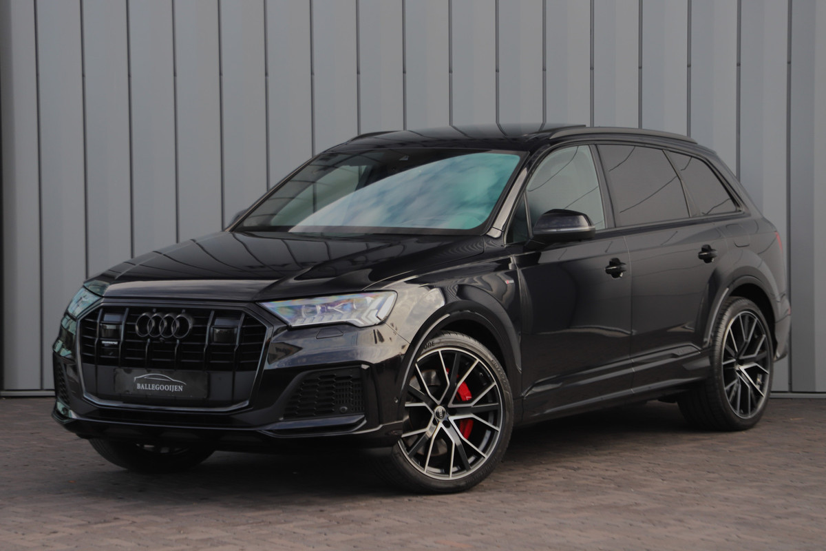 Audi Q7 60 TFSI e quattro Competition | 462PK | Luchtvering | Head-up | Massage | Keyless-go | S-Stoelen | Matrix-led | Trekhaak | Stand