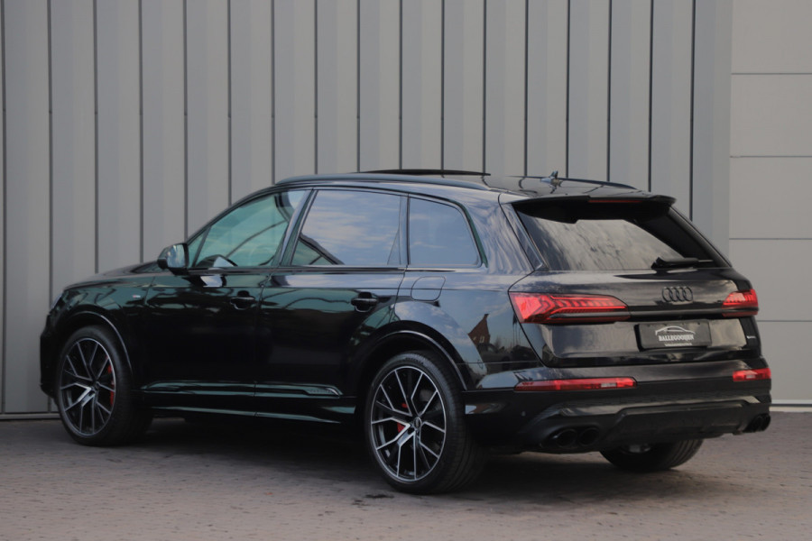 Audi Q7 60 TFSI e quattro Competition | 462PK | Luchtvering | Head-up | Massage | Keyless-go | S-Stoelen | Matrix-led | Trekhaak | Stand