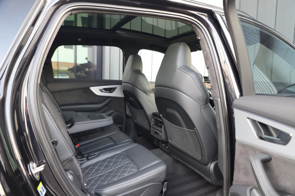 Audi Q7 60 TFSI e quattro Competition | 462PK | Luchtvering | Head-up | Massage | Keyless-go | S-Stoelen | Matrix-led | Trekhaak | Stand