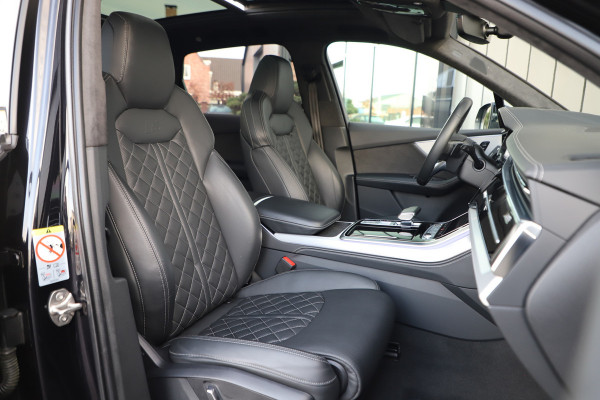 Audi Q7 60 TFSI e quattro Competition | 462PK | Luchtvering | Head-up | Massage | Keyless-go | S-Stoelen | Matrix-led | Trekhaak | Stand