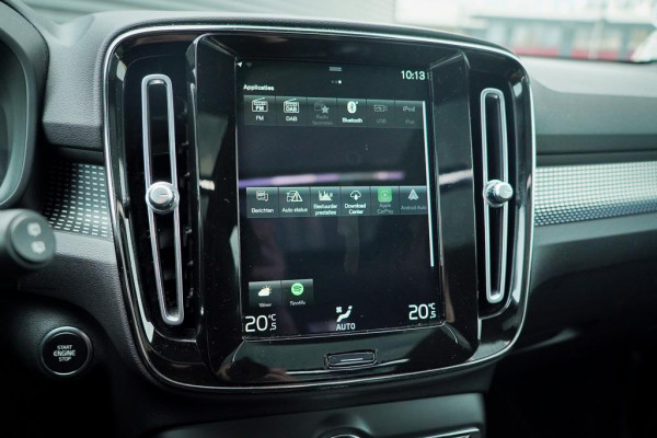 Volvo XC40 1.5 T5 Recharge R-Design / Pano / NL Auto / 1e Eig / Incl BTW