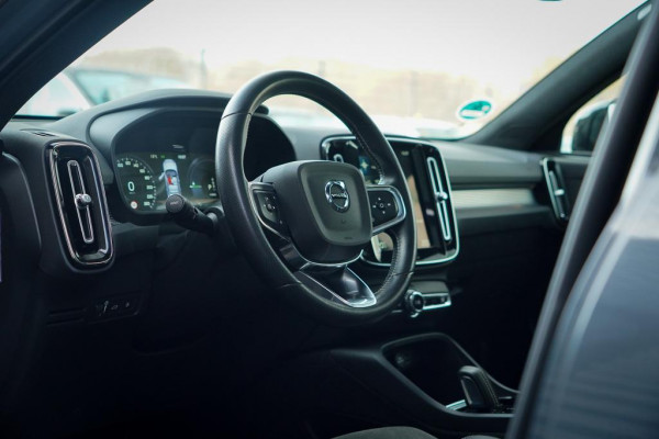 Volvo XC40 1.5 T5 Recharge R-Design / Pano / NL Auto / 1e Eig / Incl BTW