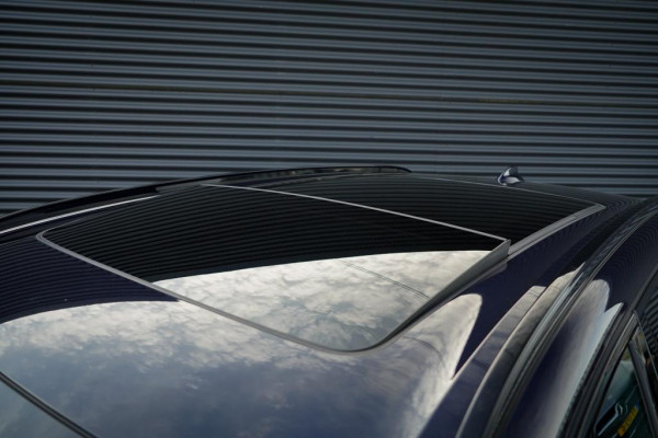 BMW X5 xDrive30d High Executive / Luchtvering / HUD / 22 '' / M-Sport / Skylounge / Adaptive