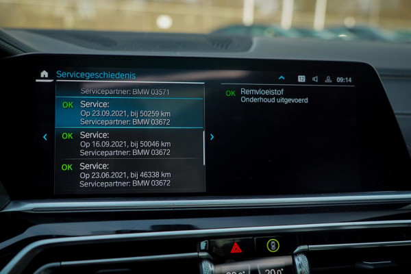 BMW X5 xDrive30d High Executive / Luchtvering / HUD / 22 '' / M-Sport / Skylounge / Adaptive