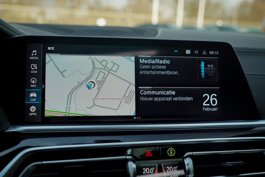 BMW X5 xDrive30d High Executive / Luchtvering / HUD / 22 '' / M-Sport / Skylounge / Adaptive