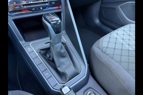 Volkswagen Taigo 1.0 TSI R-Line Business