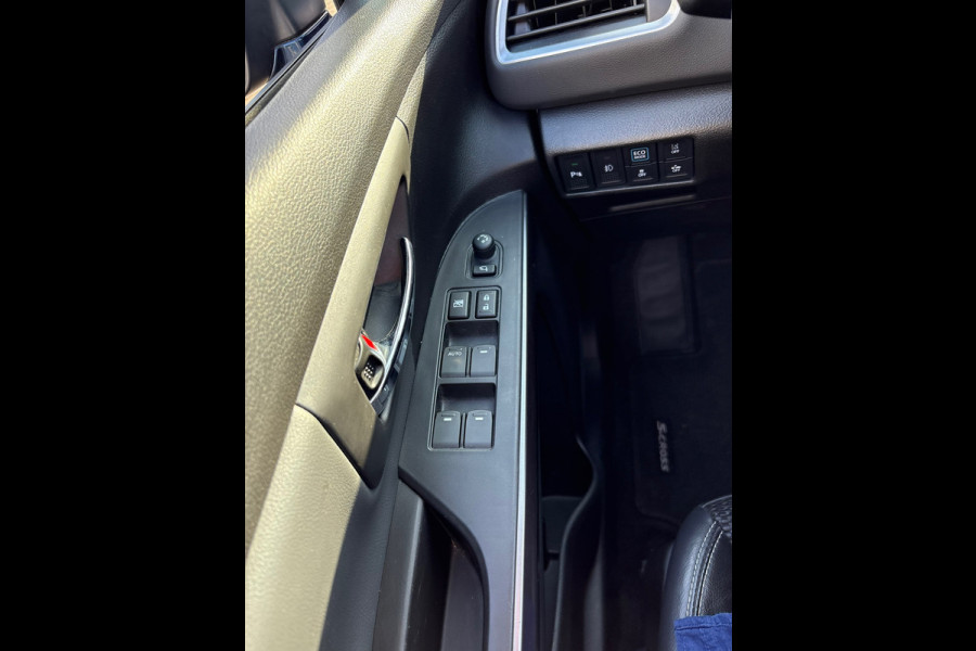 Suzuki S-Cross 1.5 Hybrid Style Automaat PANO DAK (BOVAG/RIJKLAARPRIJS)