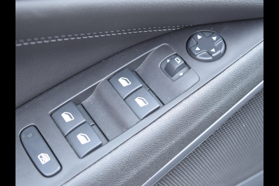 Opel Crossland 1.2 Turbo Elegance NAVI & CARPLAY | CAMERA & SENSOREN | E.C.C. |