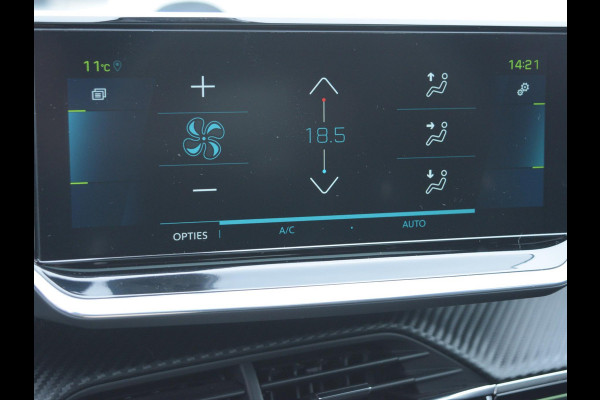 Peugeot e-208 EV GT Pack 50 kWh SOH 95% | PANORAMADAK | CAMERA MET SENSOREN | E.C.C. | STOELVERWARMING |