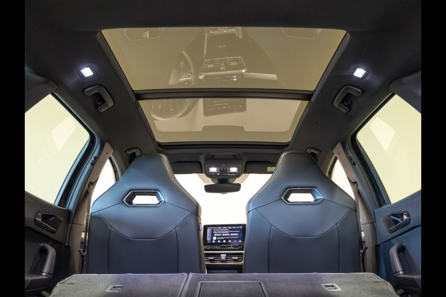 CUPRA Leon Sportstourer 1.4 e-Hybrid VZ Performance / 245pk / Panorama dak / Achteruitrij camera /