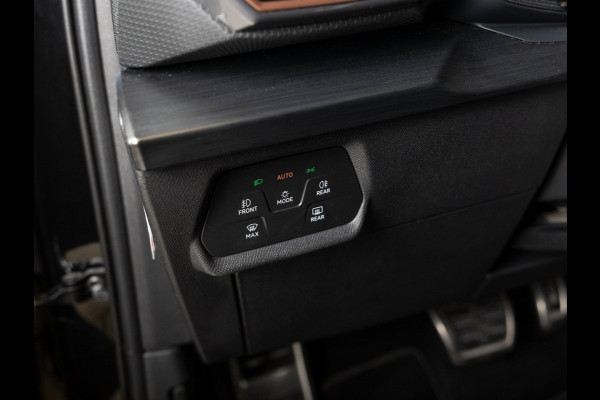 CUPRA Leon Sportstourer 1.4 e-Hybrid VZ Performance / 245pk / Panorama dak / Achteruitrij camera /