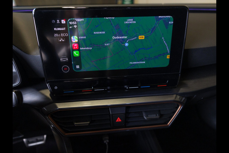 CUPRA Leon Sportstourer 1.4 e-Hybrid VZ Performance / 245pk / Panorama dak / Achteruitrij camera /