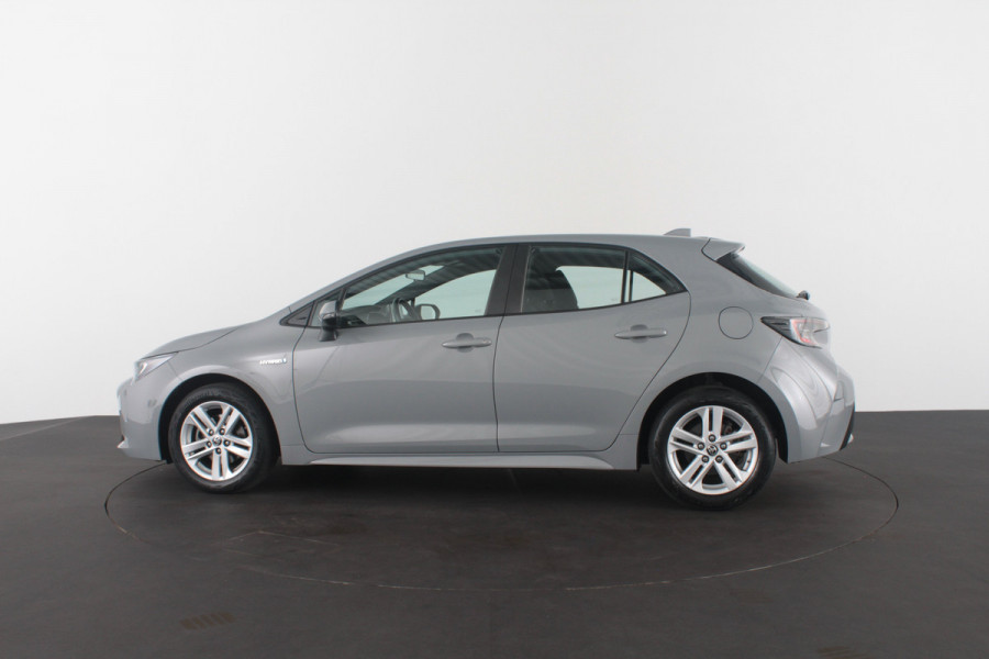 Toyota Corolla 1.8 Hybrid Business > tot 2032 Toyota Garantie! Zeer netjes/Camera/Cement Grey