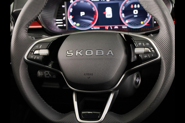 Škoda Fabia Monte Carlo 1.0 TSI 115 pk 7 versn. DSG | Navigatie pakket | Travel assist | Licht en Zicht plus | Verwarmbare voorstoelen