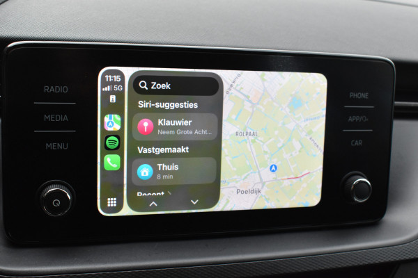 Škoda SCALA 1.0 TSI Ambition Automaat Carplay Navigatie Front/lane assist Stoelverwarming Parkeer sensoren
