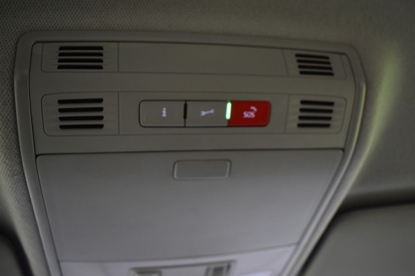 Škoda SCALA 1.0 TSI Ambition Automaat Carplay Navigatie Front/lane assist Stoelverwarming Parkeer sensoren