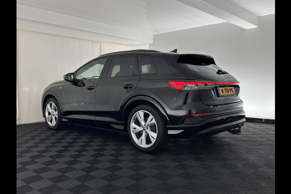 Audi Q4 e-tron 40 S-Line Launch-edition Competition 77 kWh [ 3-Fase-11kW ] {SOH-90%} (INCL-BTW) Aut. *HEATPUMP | PANO | LEATHER | MATRIX-LED | AUDI-SOUND | ADAPTIVE-CRUISE | HEATED-SPORTSEATS | AMBIENTLIGHT | DIGI-COCKPIT | CAMERA | KEYLESS | DAB+ | 20''ALU*