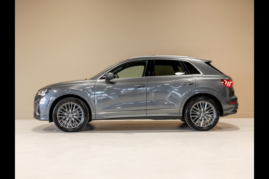 Audi Q3 45 TFSI quattro 2x S Line / 230pk / Panorama dak / B&O / Keyless / Achteruitrij camera /