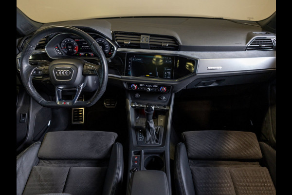 Audi Q3 45 TFSI quattro 2x S Line / 230pk / Panorama dak / B&O / Keyless / Achteruitrij camera /
