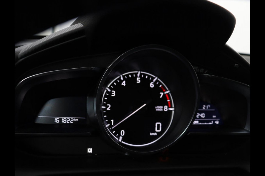 Mazda 2 1.5 Skyact-G Luxury | Stoel & stuurverwarming | Head-Up | Camera | Carplay | Keyless | Full LED | Dodehoek detectie | Climate control | Cruise control | Getint glas | Parkeerhulp