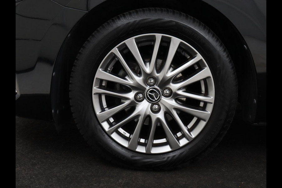 Mazda 2 1.5 Skyact-G Luxury | Stoel & stuurverwarming | Head-Up | Camera | Carplay | Keyless | Full LED | Dodehoek detectie | Climate control | Cruise control | Getint glas | Parkeerhulp