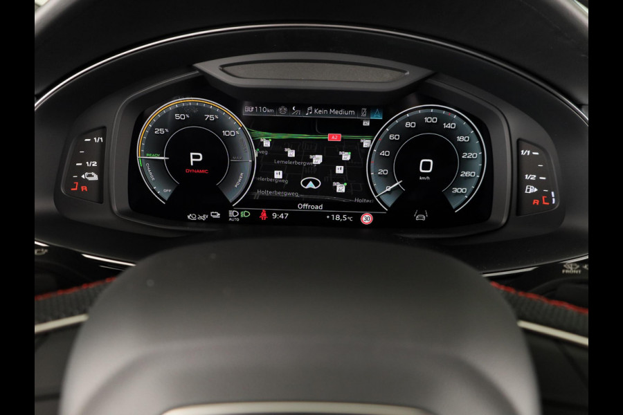 Audi Q8 60 TFSI e quattro Pro Line S Competition 490pk | Panoramadak | HUD | 4 wielbesturing | Stoel ventilatie en massage | Verlengde garantie | 23 inch Lichtmetalen velgen