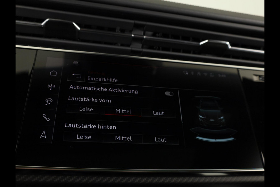 Audi Q8 60 TFSI e quattro Pro Line S Competition 490pk | Panoramadak | HUD | 4 wielbesturing | Stoel ventilatie en massage | Verlengde garantie | 23 inch Lichtmetalen velgen