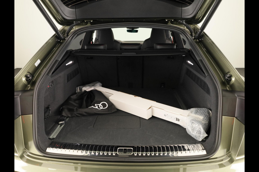 Audi Q8 60 TFSI e quattro Pro Line S Competition 490pk | Panoramadak | HUD | 4 wielbesturing | Stoel ventilatie en massage | Verlengde garantie | 23 inch Lichtmetalen velgen