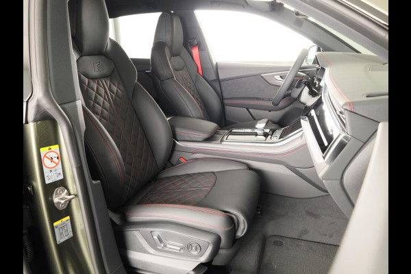 Audi Q8 60 TFSI e quattro Pro Line S Competition 490pk | Panoramadak | HUD | 4 wielbesturing | Stoel ventilatie en massage | Verlengde garantie | 23 inch Lichtmetalen velgen