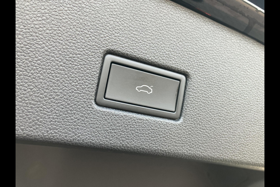 Volkswagen T-Roc 1.5 TSI Sport | R-Line | NAP | Leder | Camera