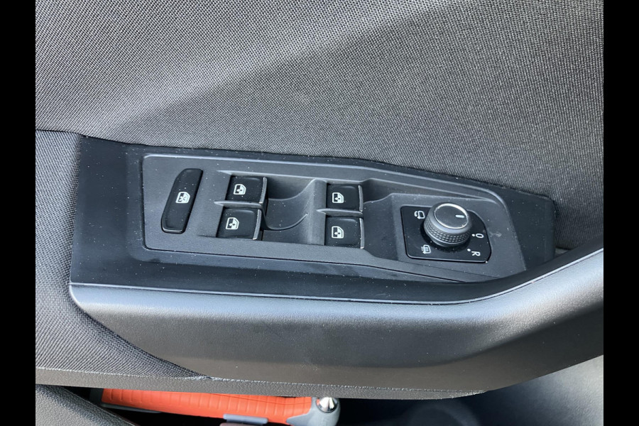 Volkswagen T-Roc 1.5 TSI Sport | R-Line | NAP | Leder | Camera