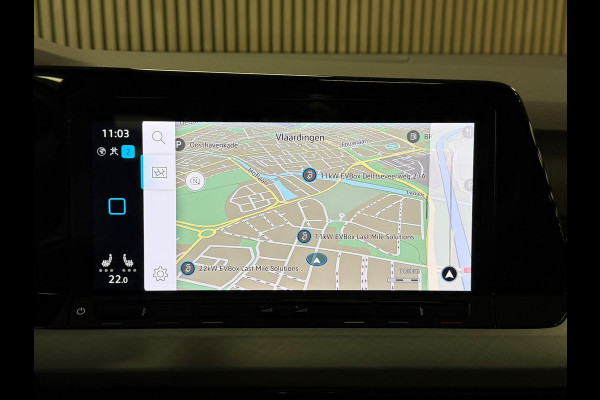 Volkswagen Golf 2.0 TDI R-Line Business AUT. PANO TREKHAAK ACC PDC VOOR EN ACHTER CAMERA NAVI STOELVERWAMING STUURVERWARMING